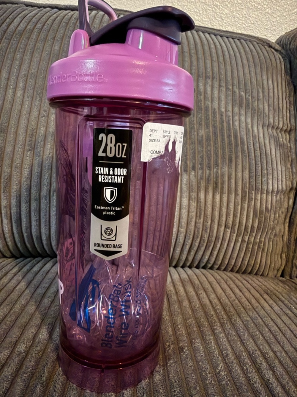 Disney Princess Pocahontas “TRY & KEEP UP” Purple 28 Oz Blender Bottle- NWT - Picture 3 of 5